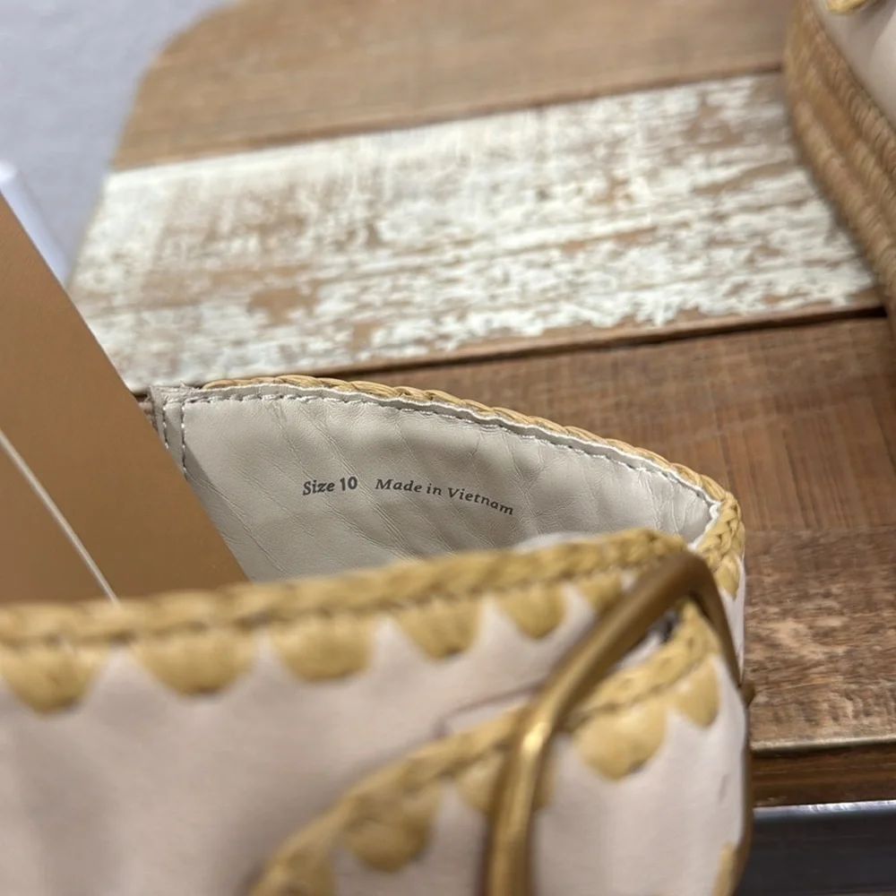 Dolce Vita Wanika Platform Sandals In Sand Size 10
